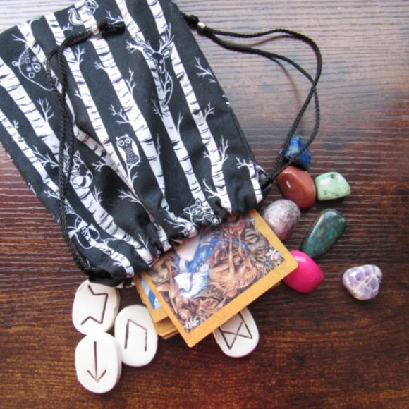 Glow in the Dark Forest Tarot Gemstone Rune Pouch Bag - Picture 1 of 10